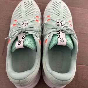 Men’s sneakers